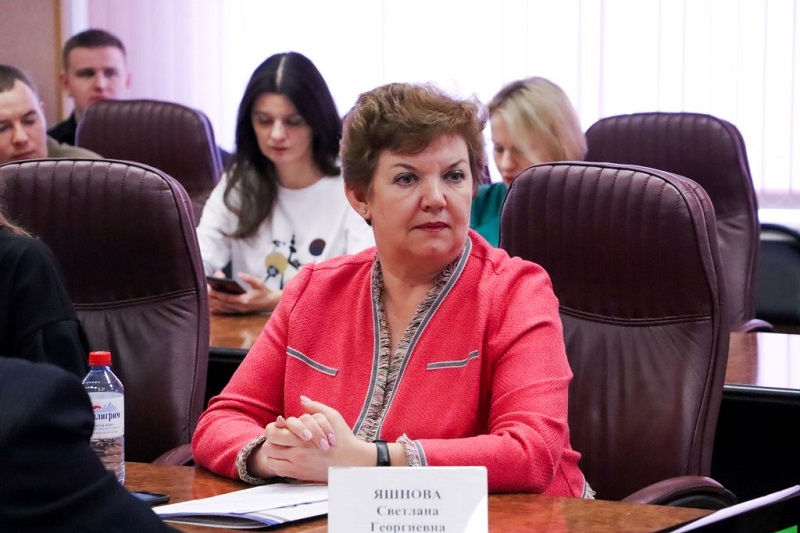 Уполномоченный по противодействию коррупции в Ульяновской области приняла участие в конференции о взаимодействии гражданского общества.