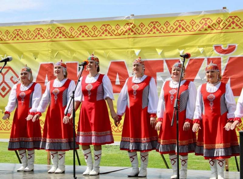 Весенний чувашский праздник Акатуй