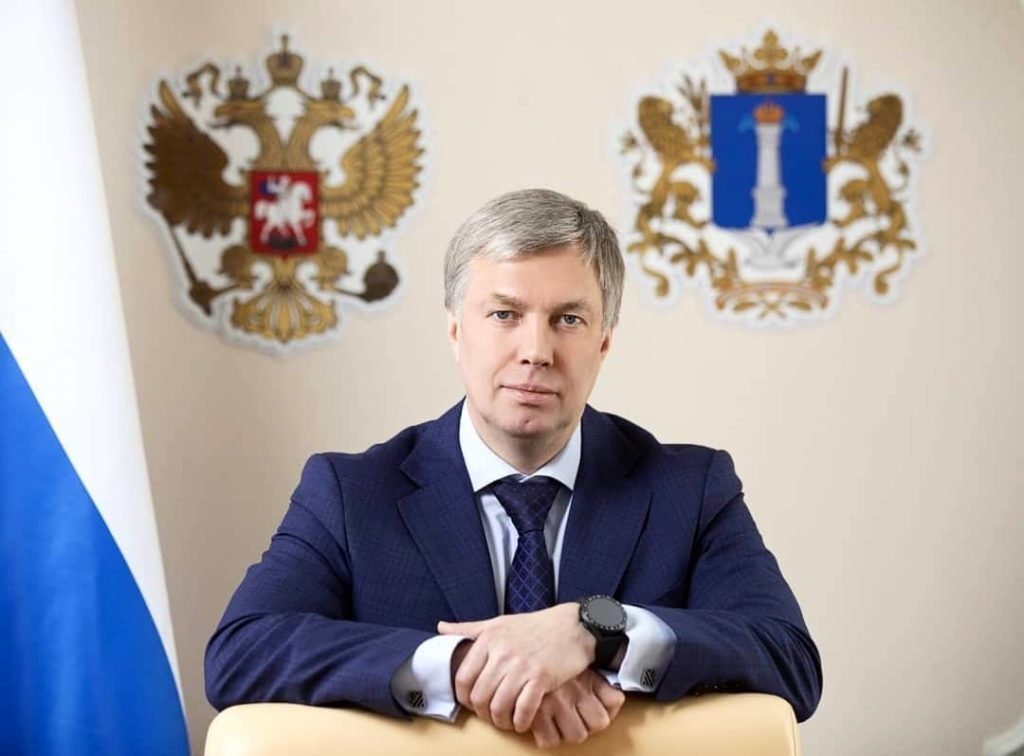 Со светлым праздником Святой Троицы!.