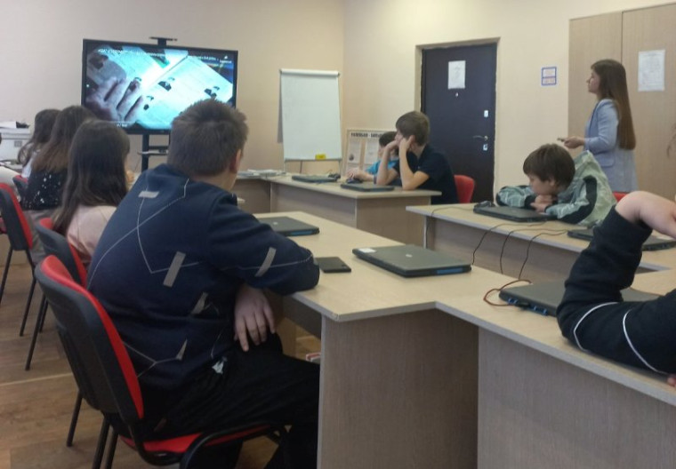 Урок мужества «Рота, шагнувшая в бессмертие»????????. Урок мужества «Рота, шагнувшая в бессмертие»????????.